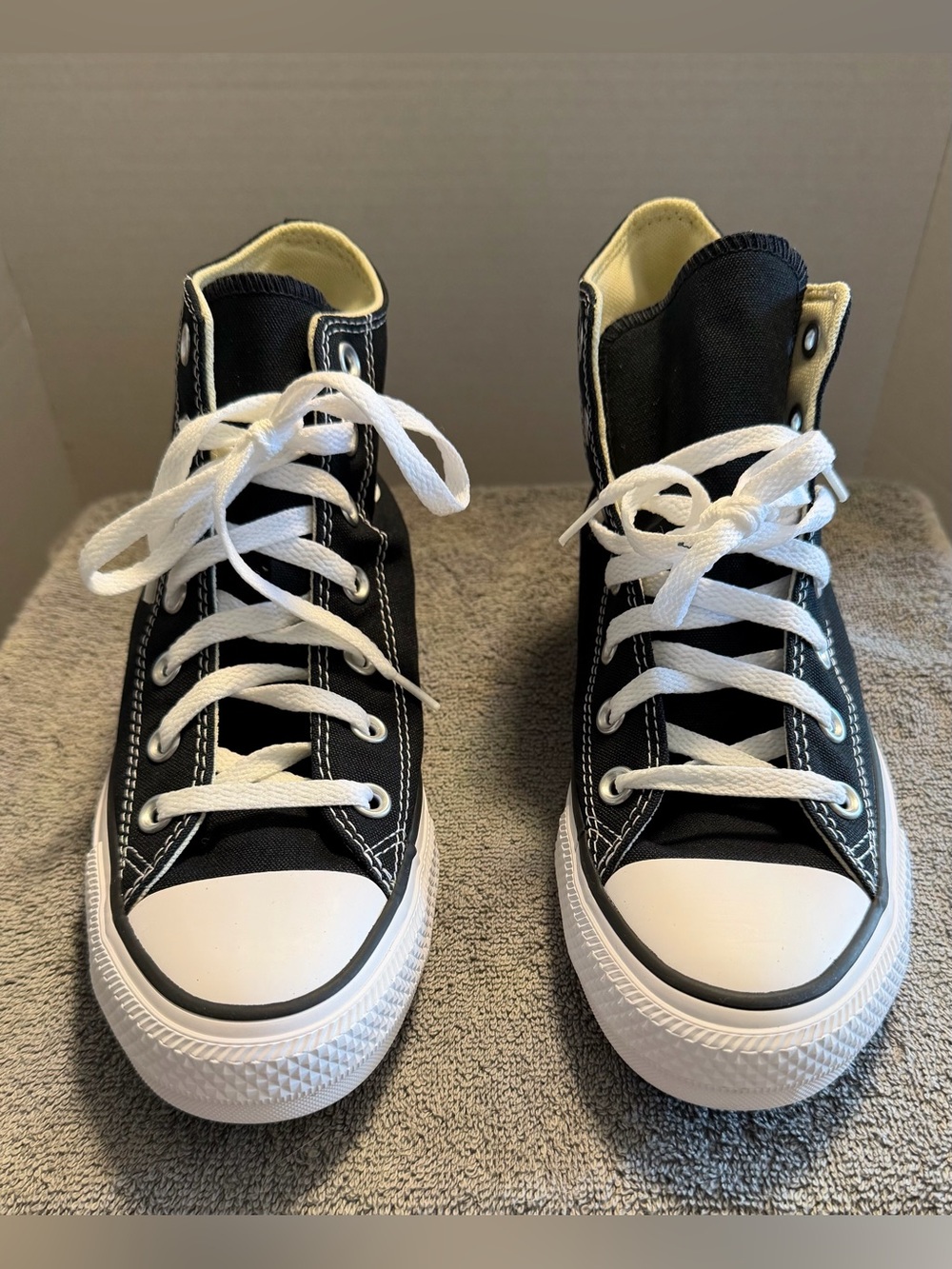 Textile Upper Size Men's 6 / Women's 8 NWOT Converse All Star Hi Black Sneakers